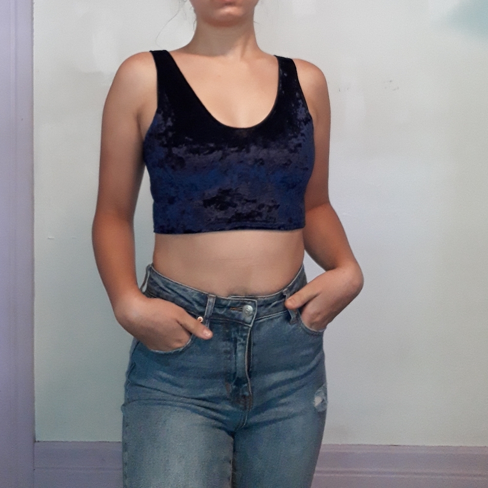 Blue velvet crop top